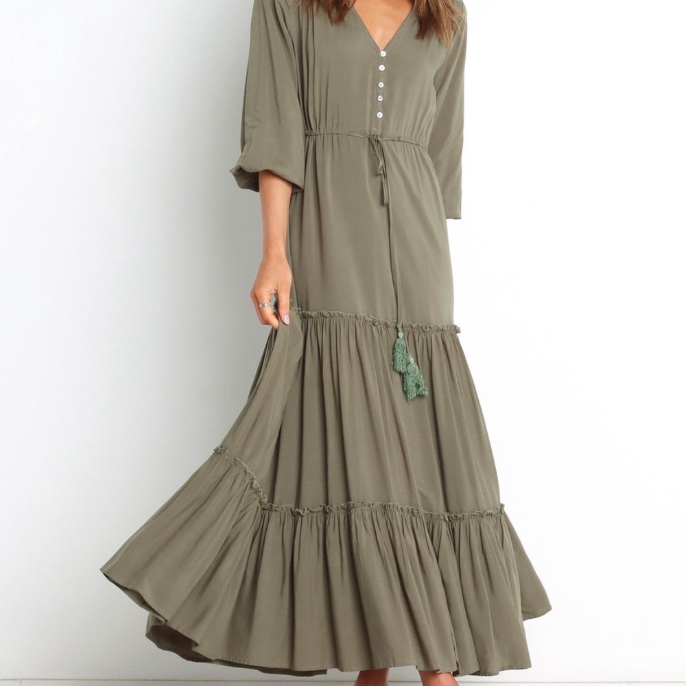 NWOT Petal and Pup Palech Dress